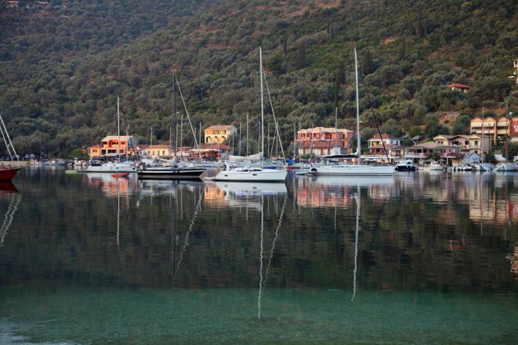 Asterida Aparthotel Sívota Buitenkant foto